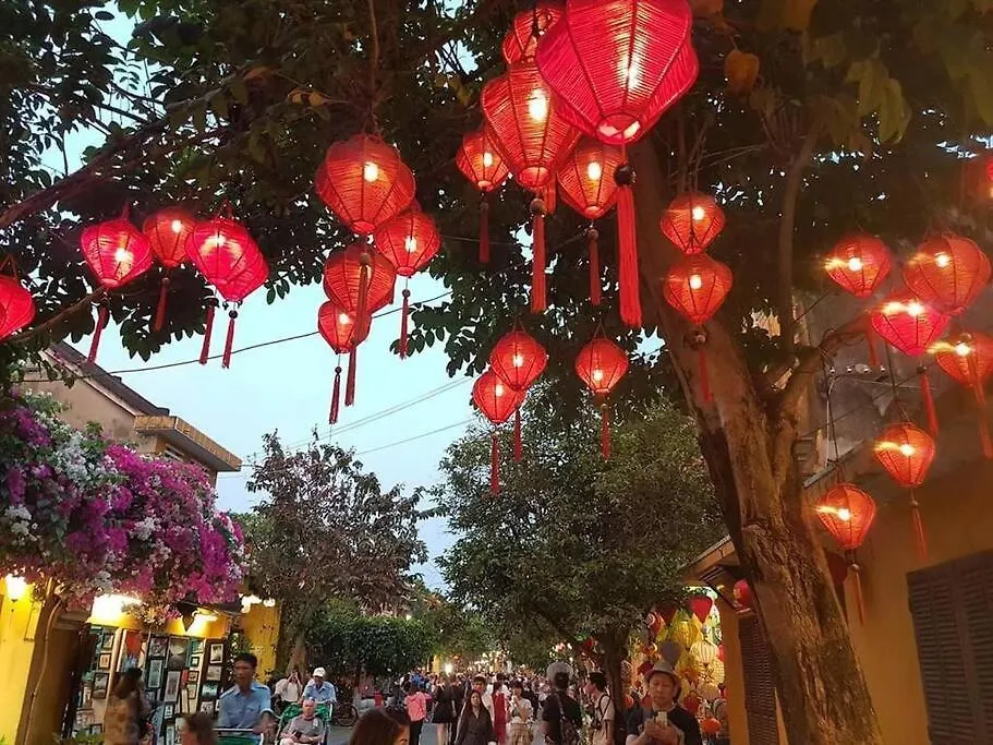 Hoi An Meditation 2- Whole Home With 3 Bed Room דירה הוי אן